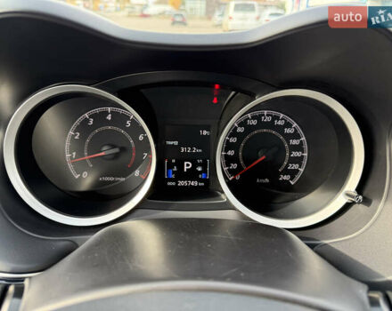 Сірий Міцубісі Lancer, об'ємом двигуна 1.6 л та пробігом 205 тис. км за 7900 $, фото 19 на Automoto.ua