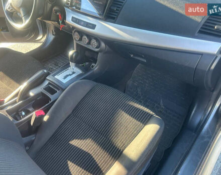 Сірий Міцубісі Lancer, об'ємом двигуна 2 л та пробігом 140 тис. км за 7800 $, фото 11 на Automoto.ua