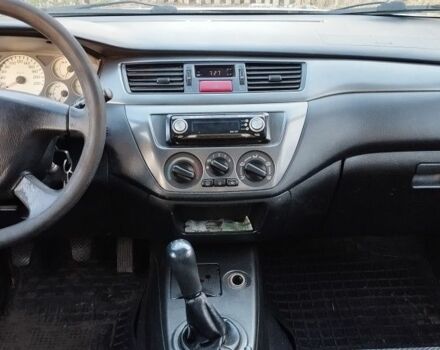 Сірий Міцубісі Lancer, об'ємом двигуна 0 л та пробігом 214 тис. км за 3200 $, фото 6 на Automoto.ua