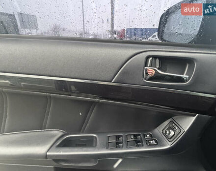 Сірий Міцубісі Lancer, об'ємом двигуна 2.36 л та пробігом 144 тис. км за 10400 $, фото 18 на Automoto.ua