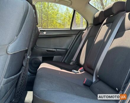 Сірий Міцубісі Lancer, об'ємом двигуна 2.4 л та пробігом 130 тис. км за 10850 $, фото 9 на Automoto.ua