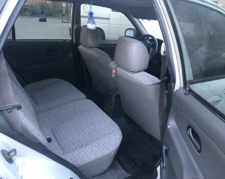 Сірий Міцубісі Lancer, об'ємом двигуна 1.6 л та пробігом 386 тис. км за 1800 $, фото 4 на Automoto.ua