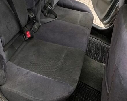 Сірий Міцубісі Lancer, об'ємом двигуна 1.6 л та пробігом 250 тис. км за 2500 $, фото 2 на Automoto.ua