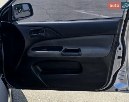 Сірий Міцубісі Lancer, об'ємом двигуна 1.58 л та пробігом 246 тис. км за 4300 $, фото 23 на Automoto.ua