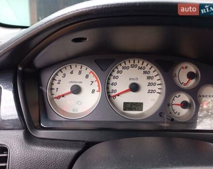 Міцубісі Lancer 2004 у Запоріжжя на Automoto.ua Сірий Міцубісі Lancer, об'ємом двигуна 1.6 л та пробігом 245 тис. км за 4500 $, фото 12 на Automoto.ua