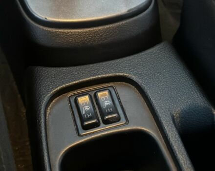 Серый Мицубиси Лансер, объемом двигателя 1.6 л и пробегом 220 тыс. км за 3999 $, фото 16 на Automoto.ua