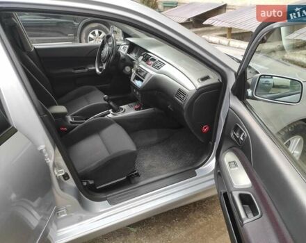 Міцубісі Lancer 2005 у Надворной на Automoto.ua Сірий Міцубісі Lancer, об'ємом двигуна 1.6 л та пробігом 245 тис. км за 4500 $, фото 12 на Automoto.ua