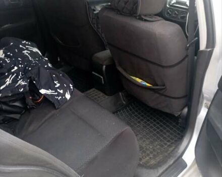 Серый Мицубиси Лансер, объемом двигателя 1.6 л и пробегом 350 тыс. км за 3000 $, фото 1 на Automoto.ua