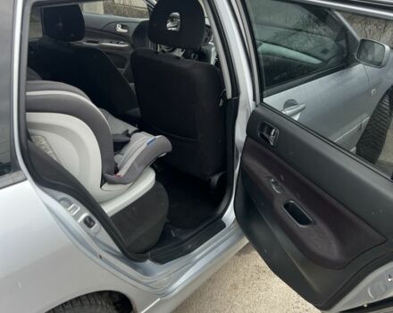 Сірий Міцубісі Lancer, об'ємом двигуна 1.6 л та пробігом 270 тис. км за 5000 $, фото 3 на Automoto.ua