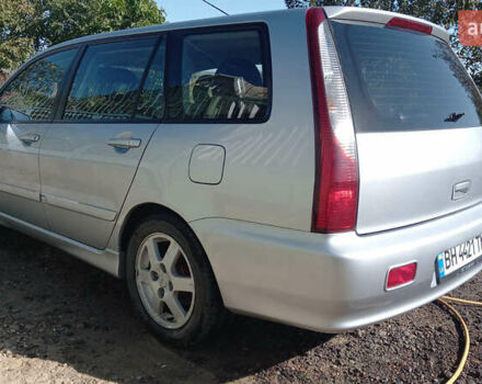 Серый Мицубиси Лансер, объемом двигателя 1.58 л и пробегом 296 тыс. км за 3850 $, фото 4 на Automoto.ua