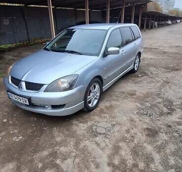 Серый Мицубиси Лансер, объемом двигателя 1.58 л и пробегом 223 тыс. км за 3200 $, фото 5 на Automoto.ua