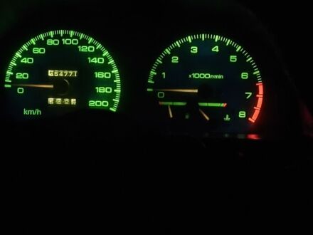 Мицубиси Лансер 1989 в Новорад-Волынском на Automoto.ua Серый Мицубиси Лансер, объемом двигателя 1.5 л и пробегом 300 тыс. км за 950 $, фото 1 на Automoto.ua