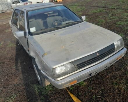 Серый Мицубиси Лансер, объемом двигателя 0 л и пробегом 277 тыс. км за 800 $, фото 1 на Automoto.ua