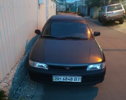 Сірий Міцубісі Lancer, об'ємом двигуна 2 л та пробігом 350 тис. км за 2200 $, фото 1 на Automoto.ua