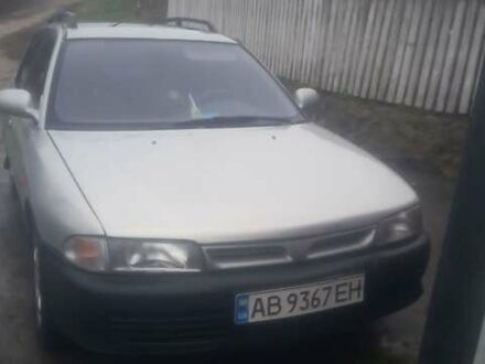 Серый Мицубиси Лансер, объемом двигателя 1.6 л и пробегом 432 тыс. км за 2200 $, фото 1 на Automoto.ua