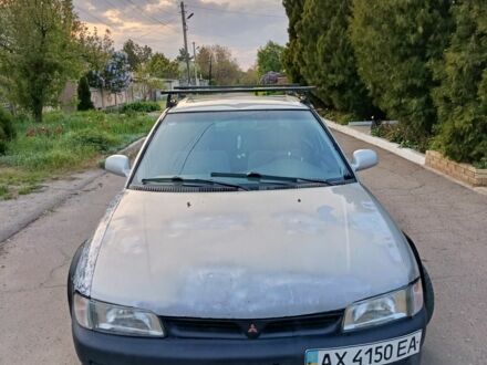 Мицубиси Лансер 1995 в Константиновке на Automoto.ua Серый Мицубиси Лансер, объемом двигателя 1.6 л и пробегом 17 тыс. км за 1328 $, фото 1 на Automoto.ua