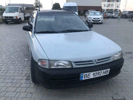 Мицубиси Лансер 1995 в Южное (Южный) на Automoto.ua Серый Мицубиси Лансер, объемом двигателя 1.6 л и пробегом 384 тыс. км за 1850 $, фото 1 на Automoto.ua