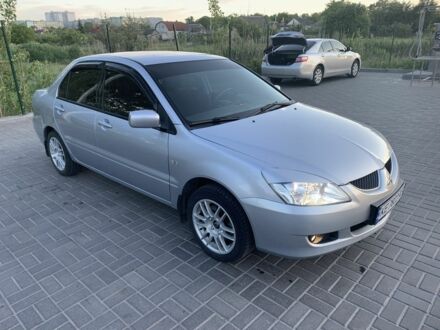 Міцубісі Lancer 2003 у Дніпро (Дніпропетровську) на Automoto.ua Сірий Міцубісі Lancer, об'ємом двигуна 1.6 л та пробігом 210 тис. км за 4600 $, фото 1 на Automoto.ua
