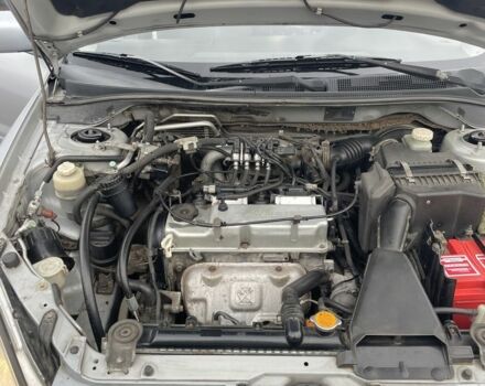 Сірий Міцубісі Lancer, об'ємом двигуна 1.6 л та пробігом 343 тис. км за 3000 $, фото 1 на Automoto.ua