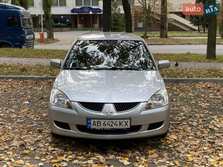 Мицубиси Лансер 2003 в Виннице на Automoto.ua Серый Мицубиси Лансер, объемом двигателя 1.58 л и пробегом 240 тыс. км за 4800 $, фото 1 на Automoto.ua