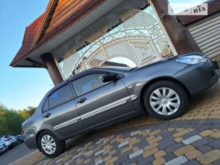 Міцубісі Lancer 2004 у Чернівцях на Automoto.ua Сірий Міцубісі Lancer, об'ємом двигуна 1.6 л та пробігом 204 тис. км за 3350 $, фото 1 на Automoto.ua