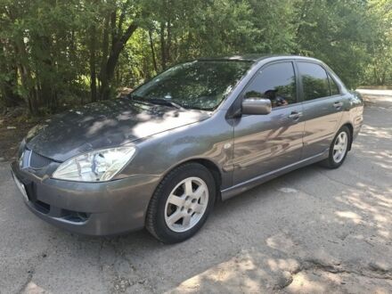 Міцубісі Lancer 2004 у Дніпро (Дніпропетровську) на Automoto.ua Сірий Міцубісі Lancer, об'ємом двигуна 1.6 л та пробігом 183 тис. км за 4800 $, фото 1 на Automoto.ua