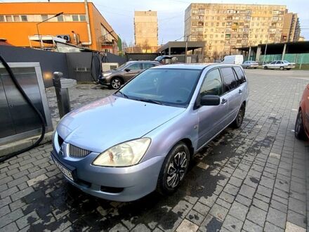 Мицубиси Лансер 2004 в Ужгороде на Automoto.ua Серый Мицубиси Лансер, объемом двигателя 1.6 л и пробегом 280 тыс. км за 3600 $, фото 1 на Automoto.ua