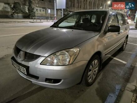 Мицубиси Лансер 2004 в Первомайск на Automoto.ua Серый Мицубиси Лансер, объемом двигателя 1.6 л и пробегом 500 тыс. км за 3300 $, фото 1 на Automoto.ua