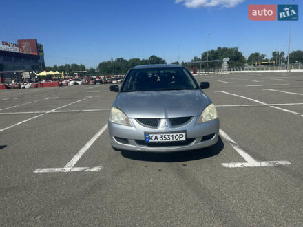 Міцубісі Lancer 2005 у Києві на Automoto.ua Сірий Міцубісі Lancer, об'ємом двигуна 1.6 л та пробігом 235 тис. км за 4000 $, фото 1 на Automoto.ua