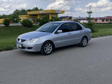 Мицубиси Лансер 2005 в Бродах на Automoto.ua Серый Мицубиси Лансер, объемом двигателя 1.6 л и пробегом 225 тыс. км за 3500 $, фото 1 на Automoto.ua