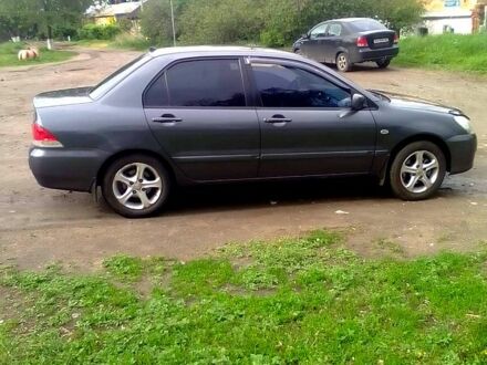 Міцубісі Lancer 2005 у Харкові на Automoto.ua Сірий Міцубісі Lancer, об'ємом двигуна 1.6 л та пробігом 196 тис. км за 5200 $, фото 1 на Automoto.ua