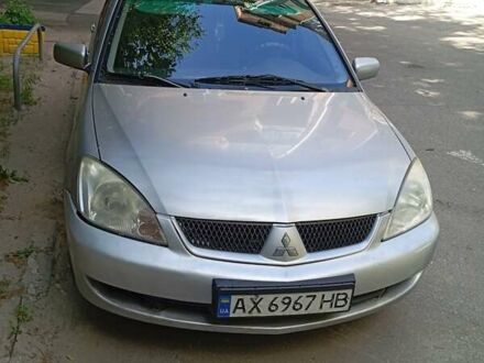 Міцубісі Lancer 2005 у Харкові на Automoto.ua Сірий Міцубісі Lancer, об'ємом двигуна 1.6 л та пробігом 350 тис. км за 3500 $, фото 1 на Automoto.ua