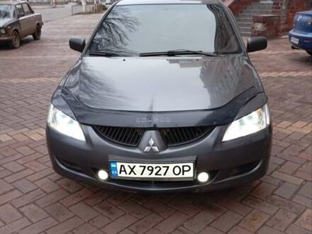 Міцубісі Lancer 2005 у Славянске на Automoto.ua Сірий Міцубісі Lancer, об'ємом двигуна 1.58 л та пробігом 275 тис. км за 4500 $, фото 1 на Automoto.ua