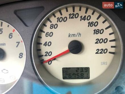 Мицубиси Лансер 2005 в Днепре (Днепропетровске) на Automoto.ua Серый Мицубиси Лансер, объемом двигателя 1.6 л и пробегом 267 тыс. км за 4300 $, фото 1 на Automoto.ua