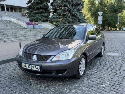 Мицубиси Лансер 2006 в Днепре (Днепропетровске) на Automoto.ua Серый Мицубиси Лансер, объемом двигателя 1.6 л и пробегом 235 тыс. км за 4500 $, фото 1 на Automoto.ua