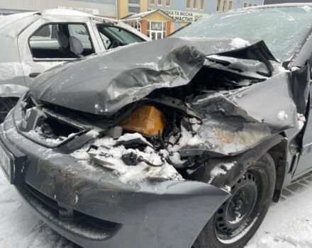 Сірий Міцубісі Lancer, об'ємом двигуна 1.6 л та пробігом 296 тис. км за 2200 $, фото 1 на Automoto.ua