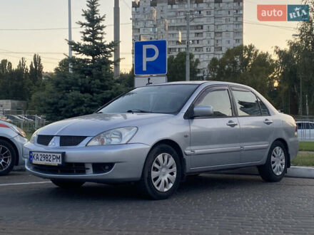 Мицубиси Лансер 2006 в Киеве на Automoto.ua Серый Мицубиси Лансер, объемом двигателя 1.58 л и пробегом 217 тыс. км за 4950 $, фото 1 на Automoto.ua