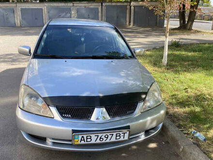 Міцубісі Lancer 2006 у Вінниці на Automoto.ua Сірий Міцубісі Lancer, об'ємом двигуна 1.6 л та пробігом 320 тис. км за 3500 $, фото 1 на Automoto.ua