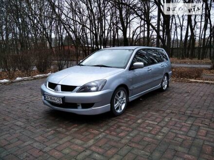 Мицубиси Лансер 2006 в Умани на Automoto.ua Серый Мицубиси Лансер, объемом двигателя 2 л и пробегом 228 тыс. км за 5850 $, фото 1 на Automoto.ua