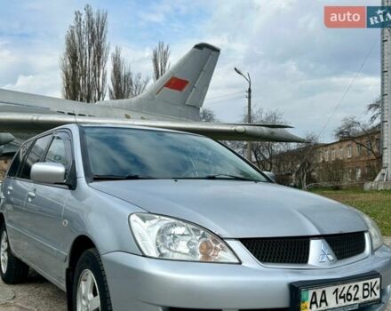 Серый Мицубиси Лансер, объемом двигателя 1.6 л и пробегом 350 тыс. км за 3500 $, фото 1 на Automoto.ua