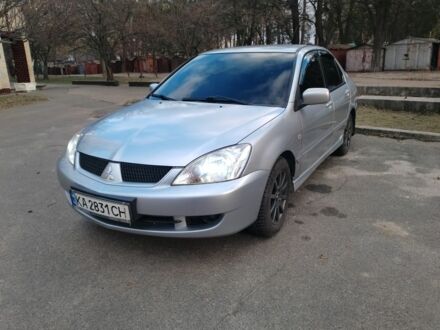 Міцубісі Lancer 2007 у Києві на Automoto.ua Сірий Міцубісі Lancer, об'ємом двигуна 1.6 л та пробігом 261 тис. км за 4300 $, фото 1 на Automoto.ua