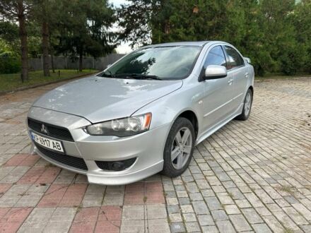 Сірий Міцубісі Lancer, об'ємом двигуна 2 л та пробігом 300 тис. км за 5850 $, фото 1 на Automoto.ua