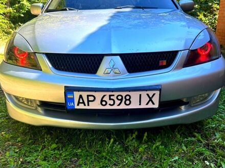 Мицубиси Лансер 2007 в Киеве на Automoto.ua Серый Мицубиси Лансер, объемом двигателя 2 л и пробегом 300 тыс. км за 5700 $, фото 1 на Automoto.ua