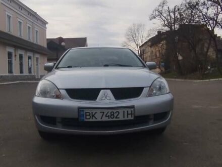 Мицубиси Лансер 2007 в Львове на Automoto.ua Серый Мицубиси Лансер, объемом двигателя 1.6 л и пробегом 251 тыс. км за 4500 $, фото 1 на Automoto.ua