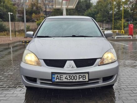 Мицубиси Лансер 2007 в Кривом Роге на Automoto.ua Серый Мицубиси Лансер, объемом двигателя 1.6 л и пробегом 300 тыс. км за 3250 $, фото 1 на Automoto.ua