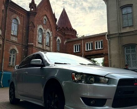 Серый Мицубиси Лансер, объемом двигателя 2 л и пробегом 0 тыс. км за 5500 $, фото 1 на Automoto.ua