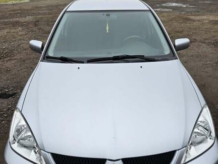 Мицубиси Лансер 2008 в Береговом на Automoto.ua Серый Мицубиси Лансер, объемом двигателя 1.58 л и пробегом 76 тыс. км за 4500 $, фото 1 на Automoto.ua