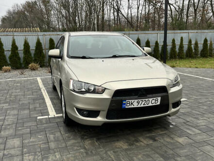 Сірий Міцубісі Lancer, об'ємом двигуна 2 л та пробігом 230 тис. км за 6800 $, фото 1 на Automoto.ua