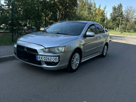 Мицубиси Лансер 2008 в Харькове на Automoto.ua Серый Мицубиси Лансер, объемом двигателя 2 л и пробегом 200 тыс. км за 6000 $, фото 1 на Automoto.ua