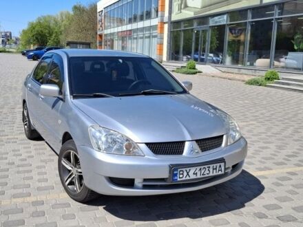 Міцубісі Lancer 2008 у Хмельницькому на Automoto.ua Сірий Міцубісі Lancer, об'ємом двигуна 1.6 л та пробігом 235 тис. км за 3900 $, фото 1 на Automoto.ua